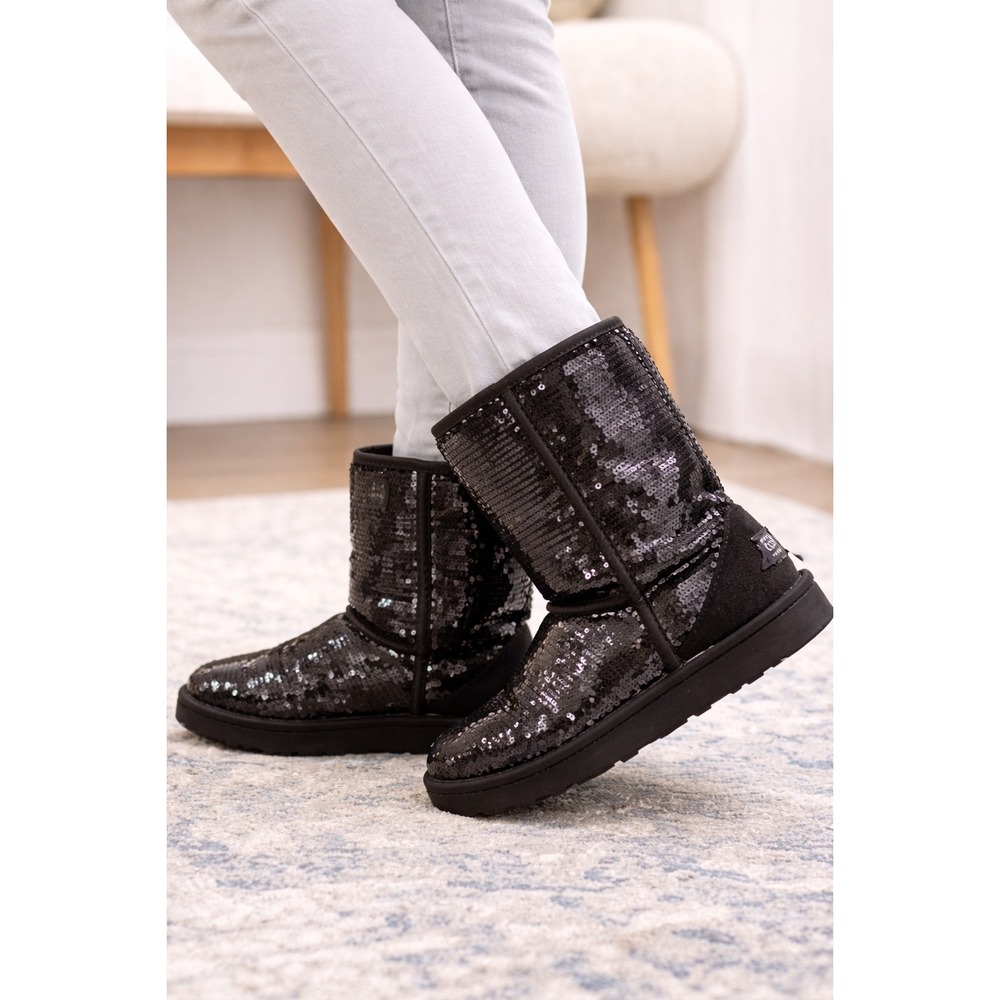 UGG Australia‎ Classic Short Sequin Boots Black Sparkle 3161 Womens Size 6